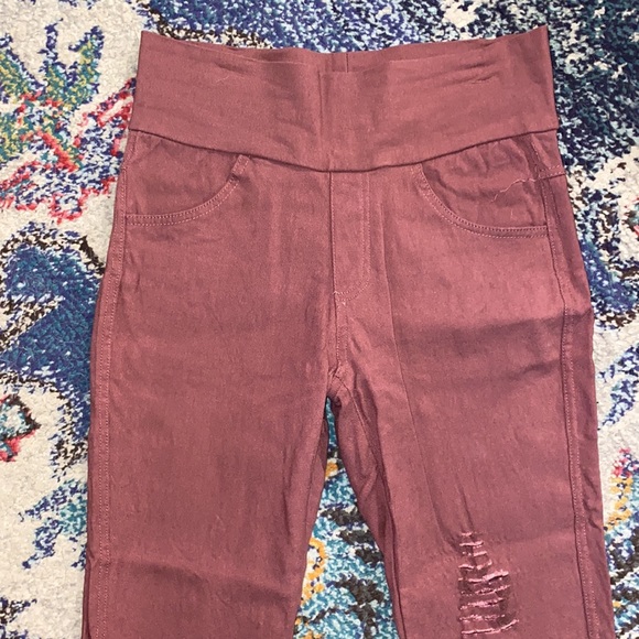 Agnes & Dora dusty pink distressed Jeggings - Picture 2 of 10